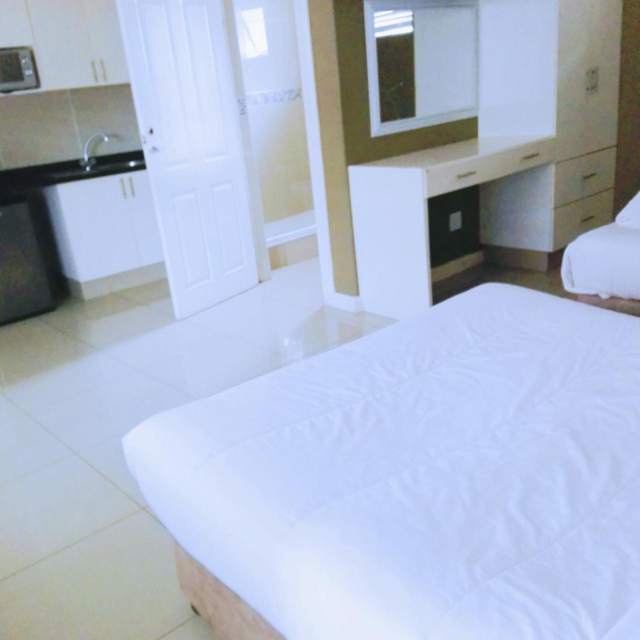Bayside Hotel Pinetown New Germany Esterno foto